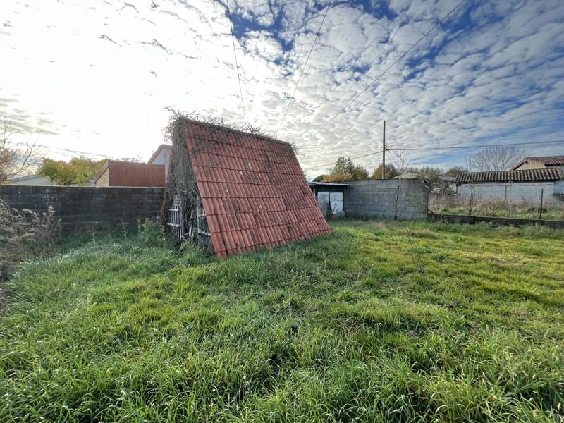 Vente Terrain LAGARDELLE SUR LEZE - -679 m²