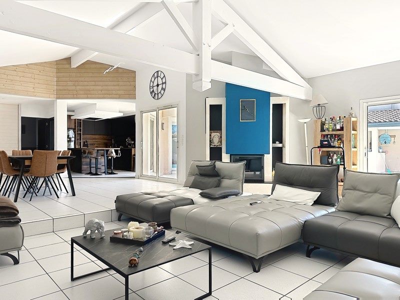 Vente Maison LIBOURNE - 7 pièces -192 m² - (33500)