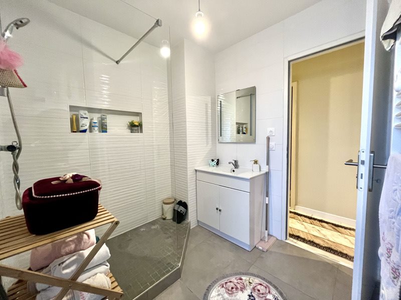 Vente Appartement LIBOURNE - 5 pièces -86 m² - (33500)