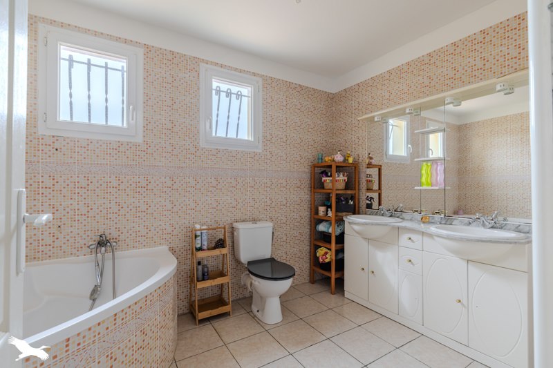 Vente Maison LIBOURNE - 7 pièces -173 m² - (33500)
