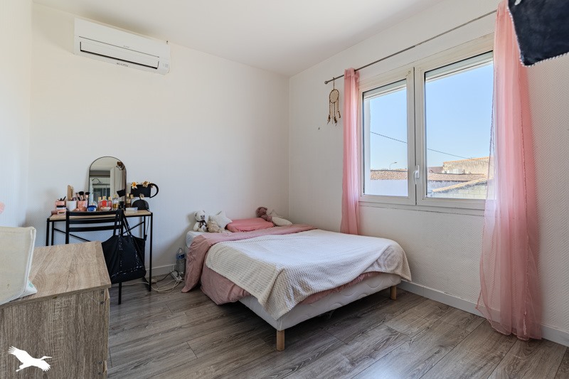 Vente Appartement FRONSAC - 4 pièces -101 m² - (33126)