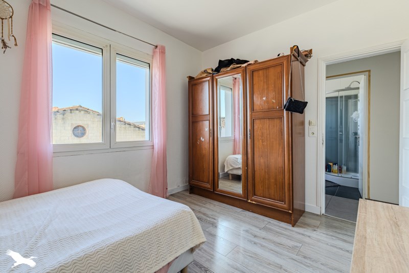 Vente Appartement FRONSAC - 4 pièces -101 m² - (33126)