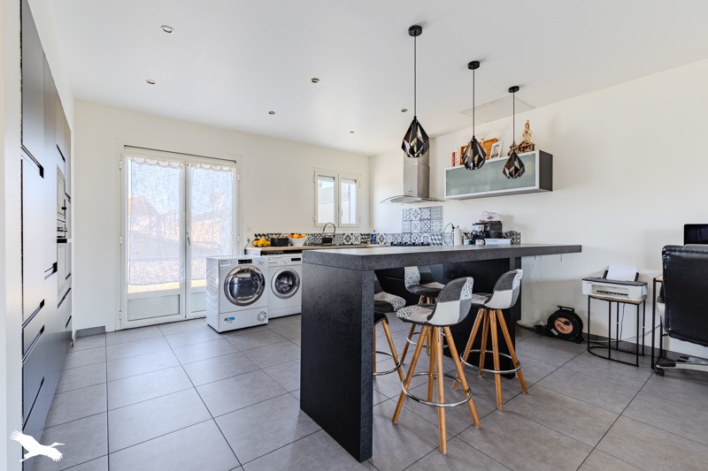 Vente Appartement FRONSAC - 4 pièces -101 m² - (33126)
