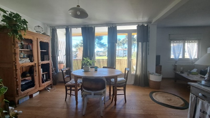 Vente Appartement PESSAC - 3 pièces -68 m² - (33600)