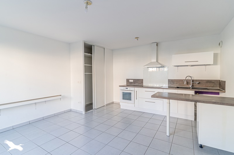 Vente Appartement PESSAC - 2 pièces -40 m² - (33600)