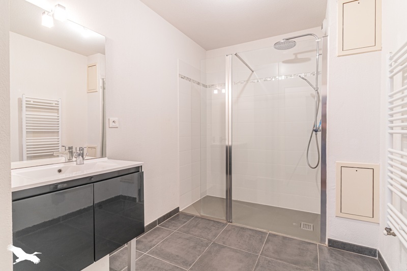 Vente Appartement PESSAC - 2 pièces -47 m² - (33600)