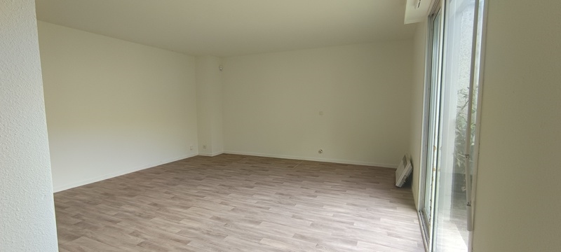 Vente Appartement PESSAC - 1 pièce -32 m² - (33600)