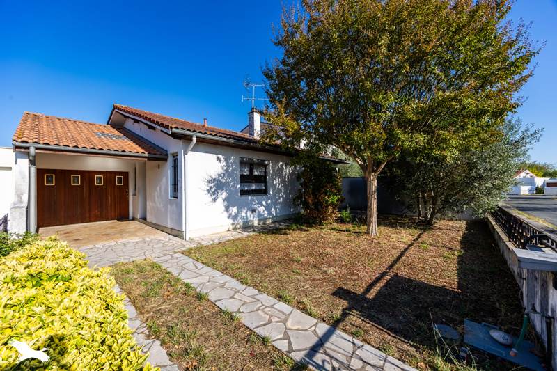 Vente Maison Pessac - 4 pièces -82 m² - (33600)
