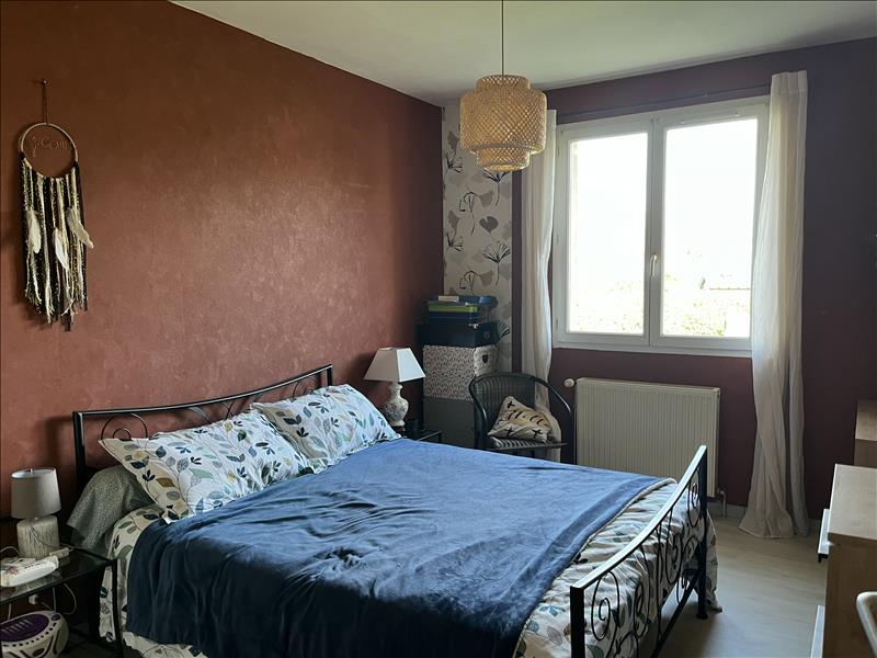 Vente Maison PILLAC - 5 pièces -115 m² - (16390)