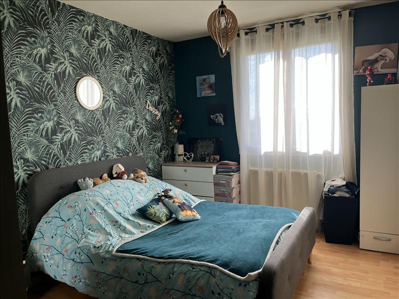 Vente Maison PILLAC - 5 pièces -115 m² - (16390)