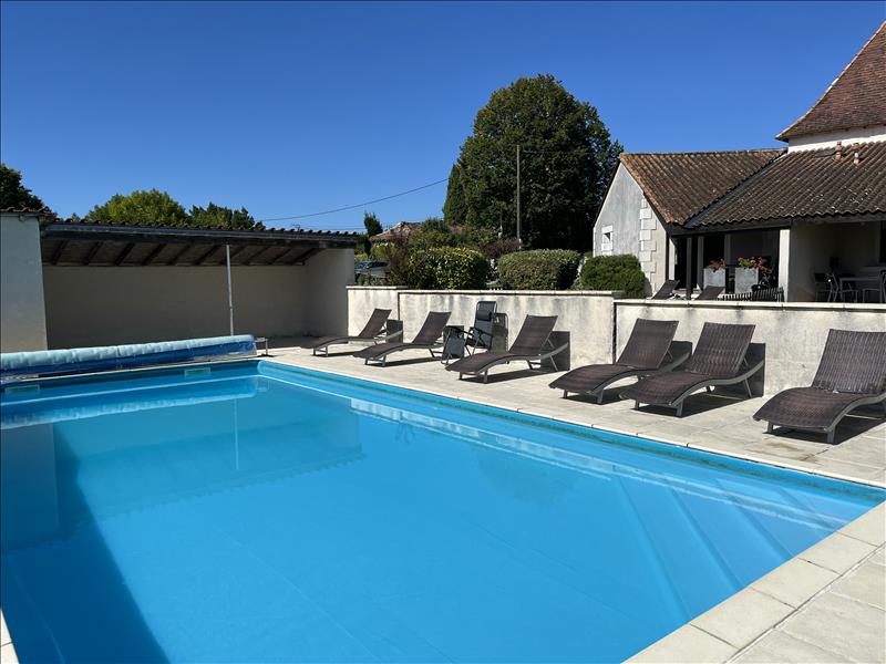 Vente Maison NABINAUD - 3 pièces -87 m² - (16390)