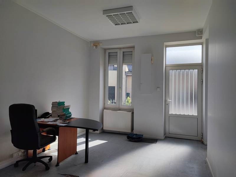 Vente Maison CHALAIS - 6 pièces -126 m² - (16210)