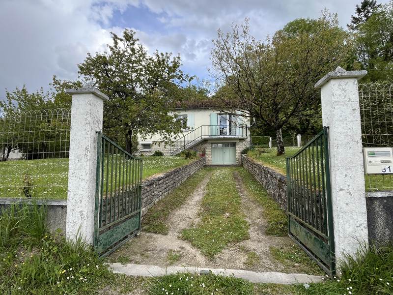 Vente Maison ST AVIT - 4 pièces -64 m² - (16210)