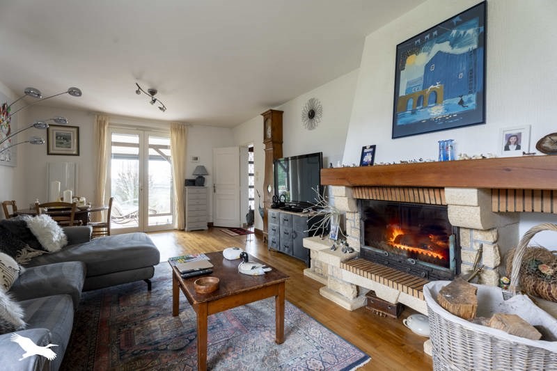 Vente Maison CHALAIS - 5 pièces -140 m² - (16210)