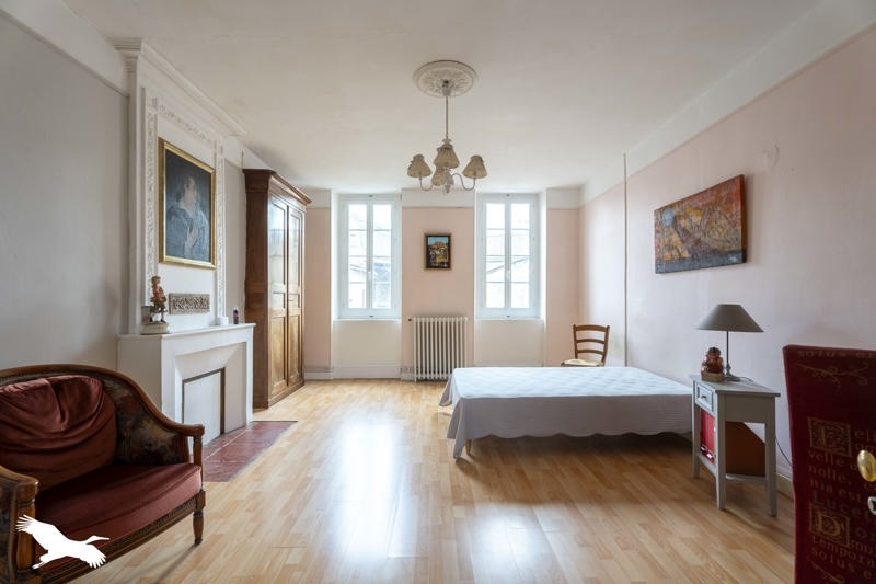 Vente Maison BROSSAC - 7 pièces -174 m² - (16480)