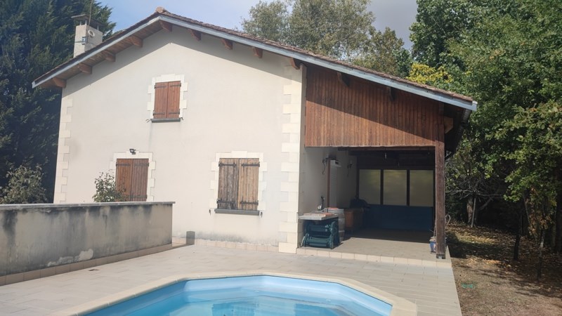 Vente Maison YVIERS 16210 4 pièces - 110 m²