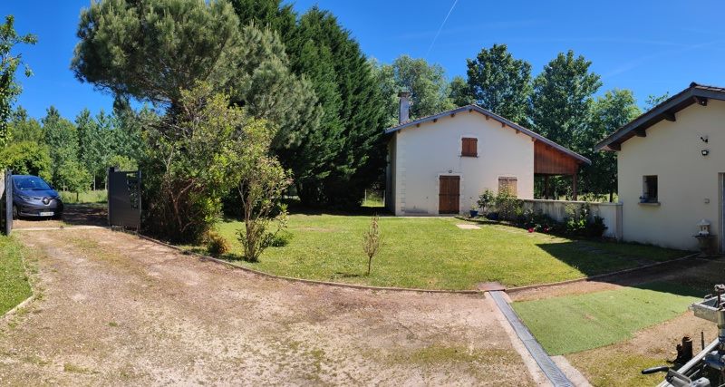 Vente Maison YVIERS - 4 pièces -110 m² - (16210)