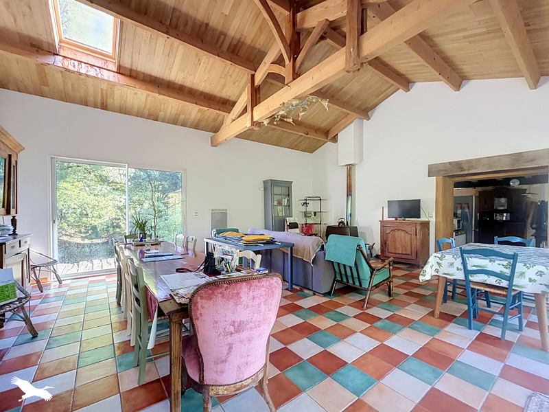 Vente Maison Courlac - 4 pièces -155 m² - (16210)