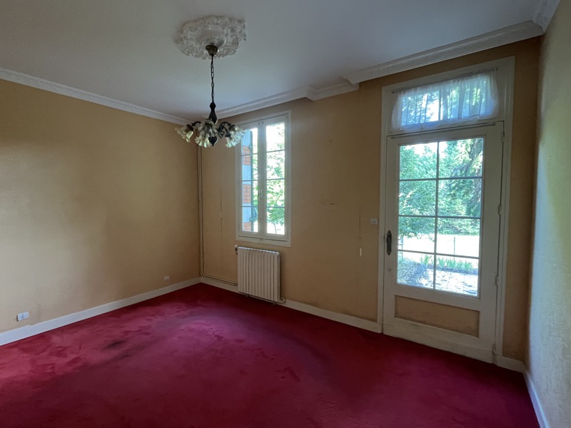 Vente Maison Médillac - 6 pièces -140 m² - (16210)