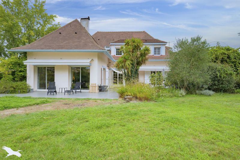 Maison 9 pièces 310 m² · à Mimizan · 310 m² · 899 232 €