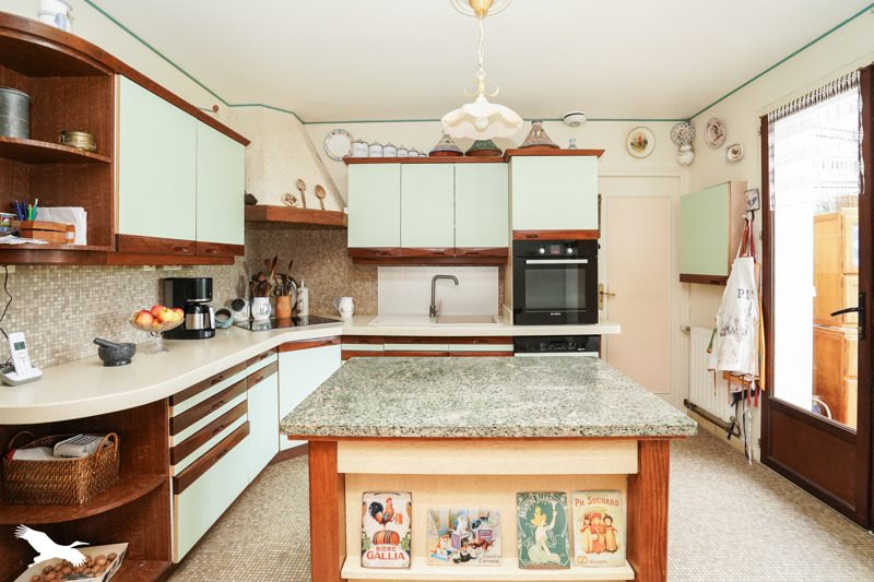 Vente Maison SAVONNIERES - 5 pièces -144 m² - (37510)