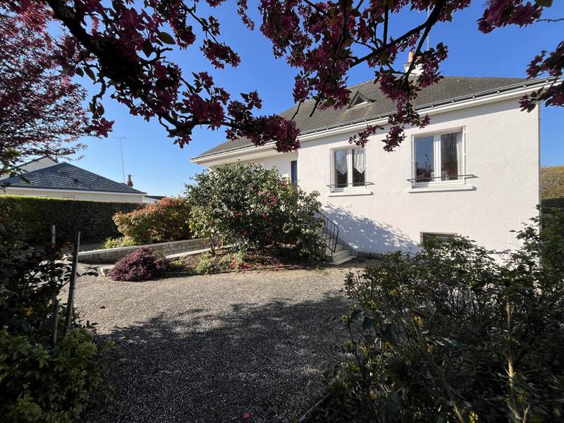 Vente Maison MONTLOUIS SUR LOIRE 37270 8 pièces - 157 m²