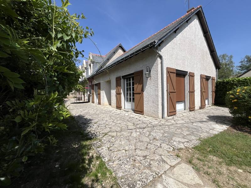 Vente Maison MONTLOUIS SUR LOIRE - 10 pièces -230 m² - (37270)