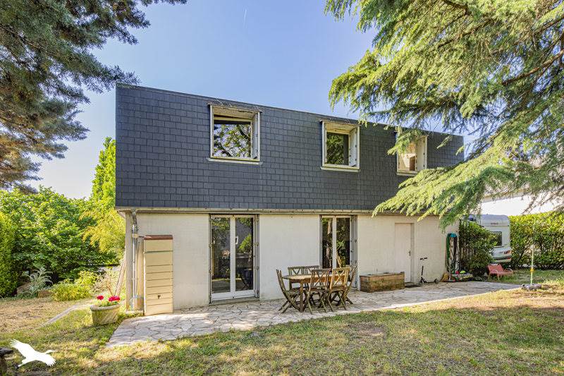 Vente Maison MONTLOUIS SUR LOIRE - 5 pièces -101 m² - (37270)
