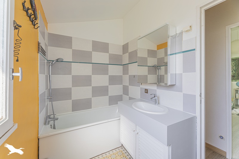 Vente Maison MONTLOUIS SUR LOIRE - 5 pièces -101 m² - (37270)