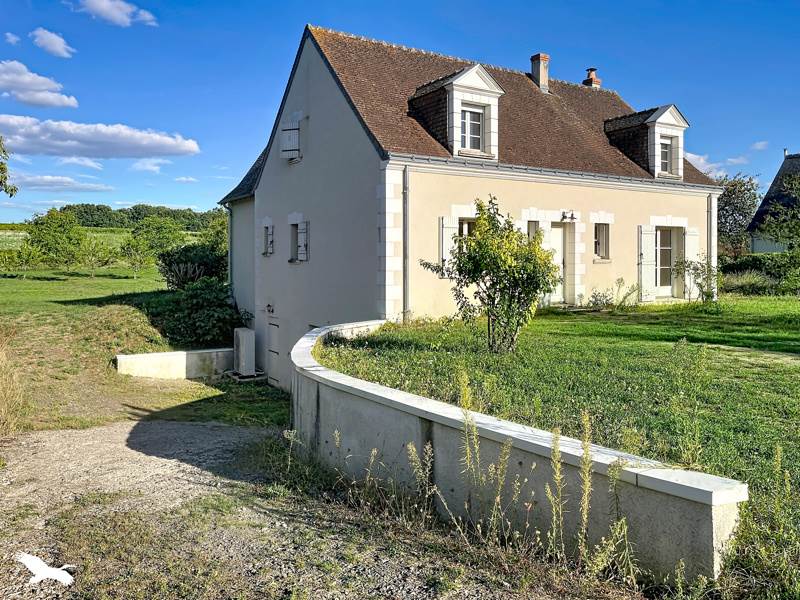Maison 6 pièces 151 m² · à Montlouis-sur-Loire · 151 m² · 384 345 €
