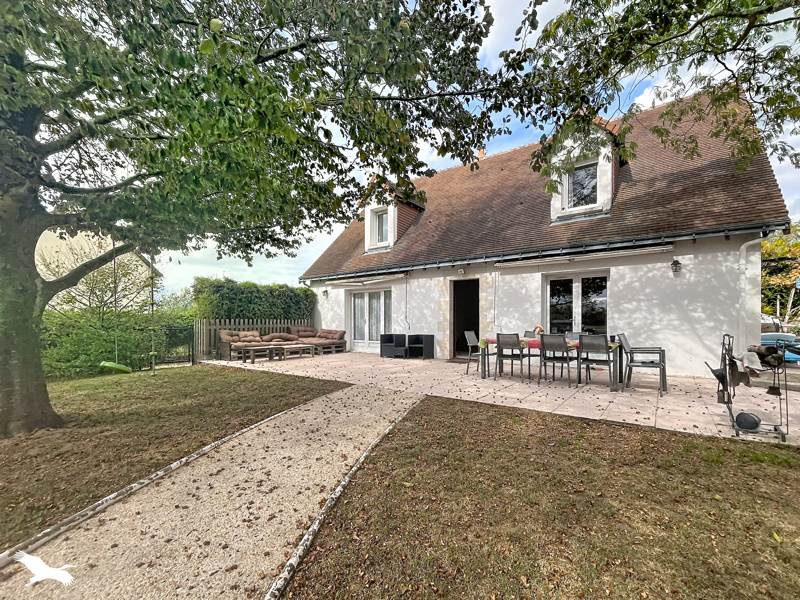 Maison 7 pièces 142 m² · à Montlouis-sur-Loire · 142 m² · 367 488 €