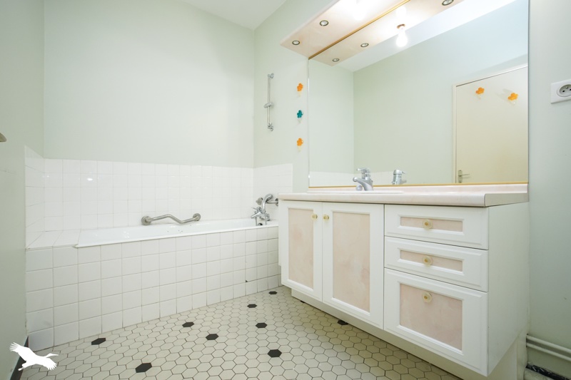 Vente Appartement TOURS - 3 pièces -74 m² - (37000)