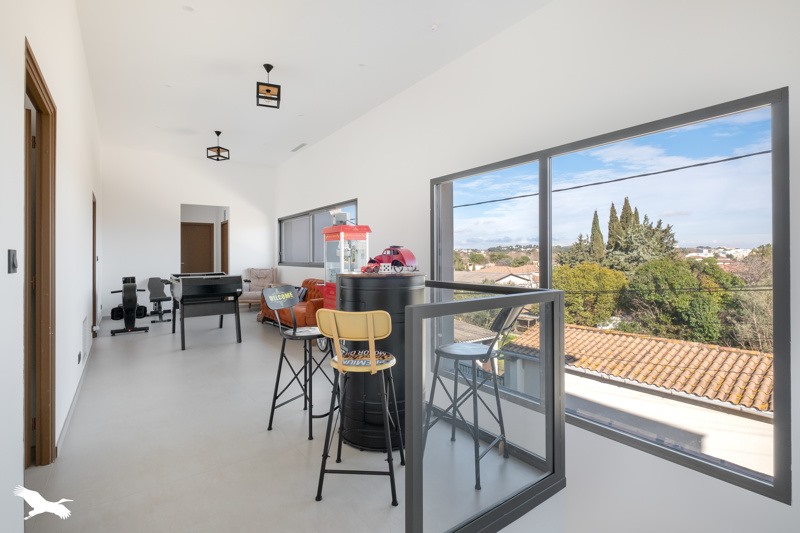 Vente Maison ST JEAN DE VEDAS - 6 pièces -212 m² - (34430)