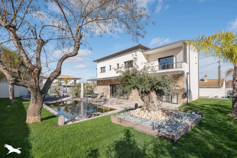 Vente Maison ST JEAN DE VEDAS - 6 pièces -212 m² - (34430)