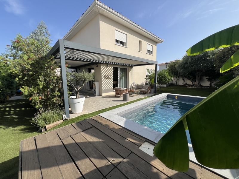 Vente Maison ST JEAN DE VEDAS - 5 pièces -120 m² - (34430)