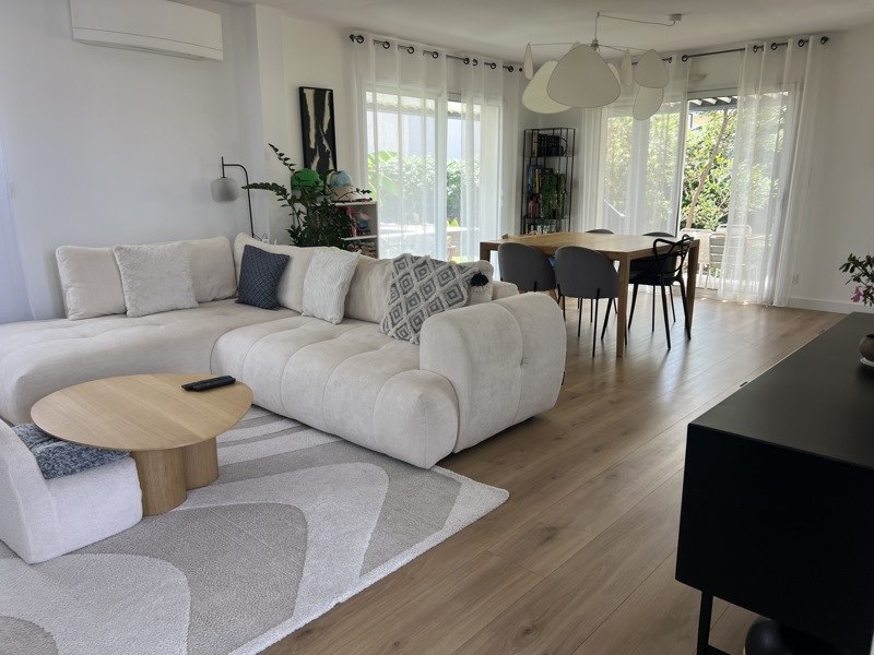 Vente Maison ST JEAN DE VEDAS - 5 pièces -120 m² - (34430)