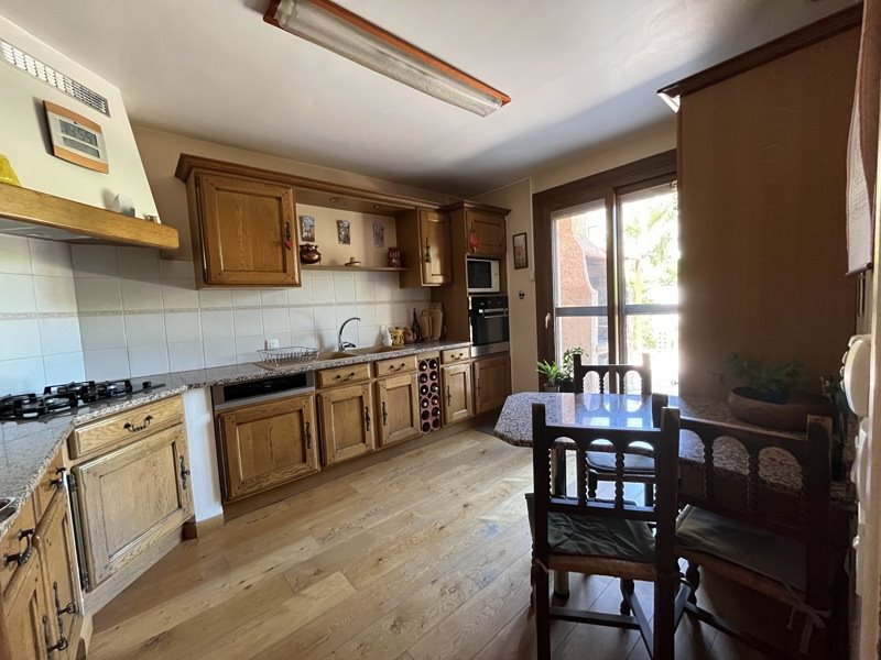 Vente Maison LAVERUNE - 9 pièces -195 m² - (34880)