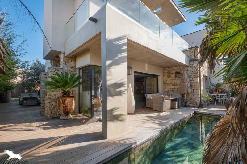 Vente Maison PEROLS - 5 pièces -204 m² - (34470)