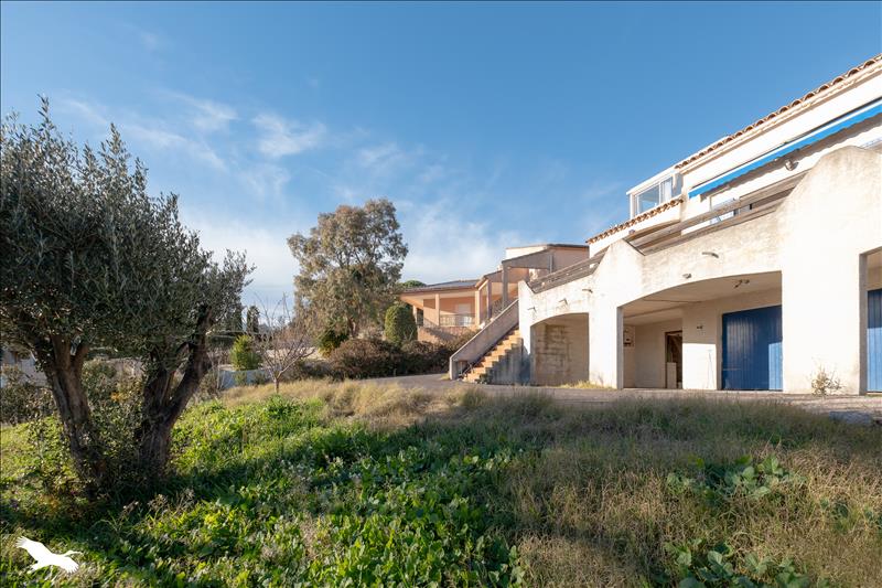 Vente Maison JUVIGNAC - 6 pièces -183 m² - (34990)