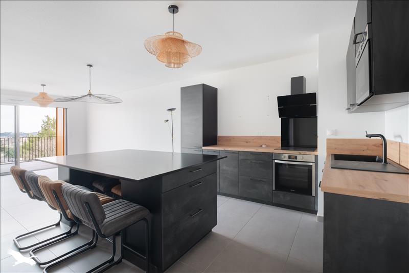 Vente Appartement JUVIGNAC - 4 pièces -92 m² - (34990)