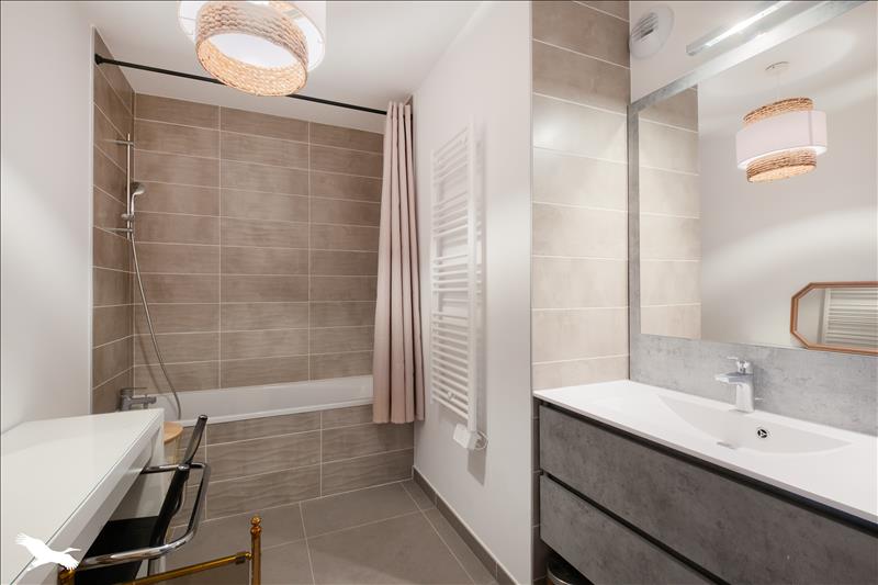 Vente Appartement JUVIGNAC - 4 pièces -92 m² - (34990)