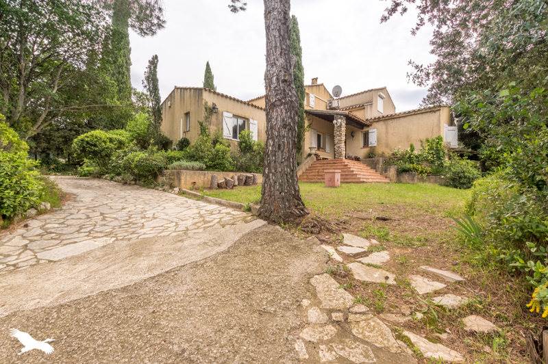 Vente Maison VAILHAUQUES - 9 pièces -208 m² - (34570)