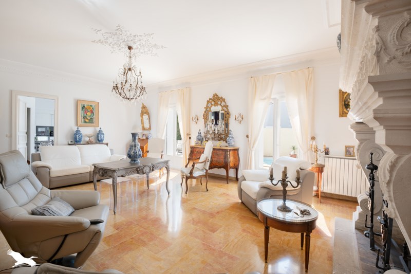 Vente Maison JUVIGNAC - 8 pièces -280 m² - (34990)