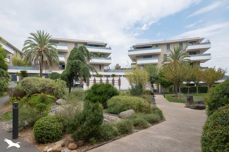 Vente Appartement JUVIGNAC - 2 pièces -48 m² - (34990)