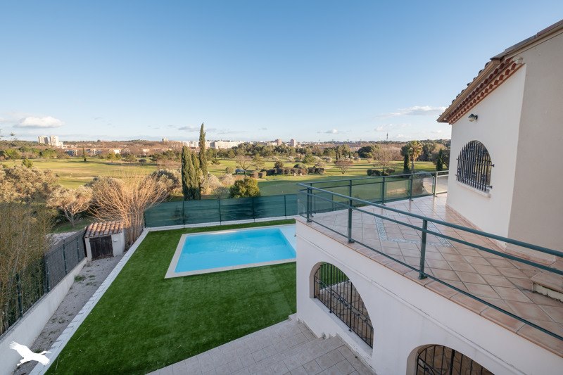 Vente Maison JUVIGNAC - 6 pièces -245 m² - (34990)
