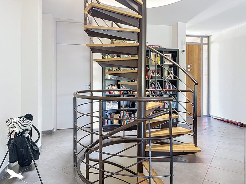 Vente Maison JUVIGNAC - 7 pièces -185 m² - (34990)