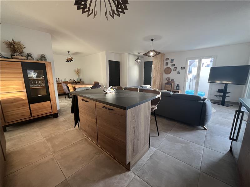 Vente Maison POMEROLS - 4 pièces -97 m² - (34810)