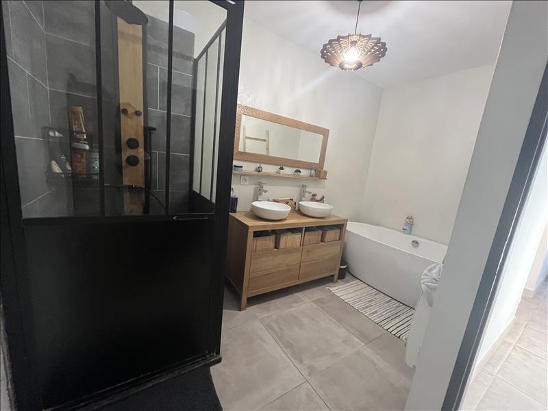 Vente Maison POMEROLS - 4 pièces -97 m² - (34810)
