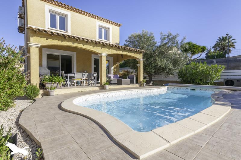 Vente Maison MEZE - 5 pièces -110 m² - (34140)