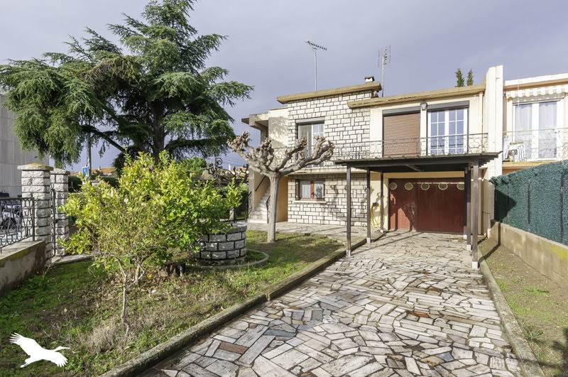 Maison Mèze